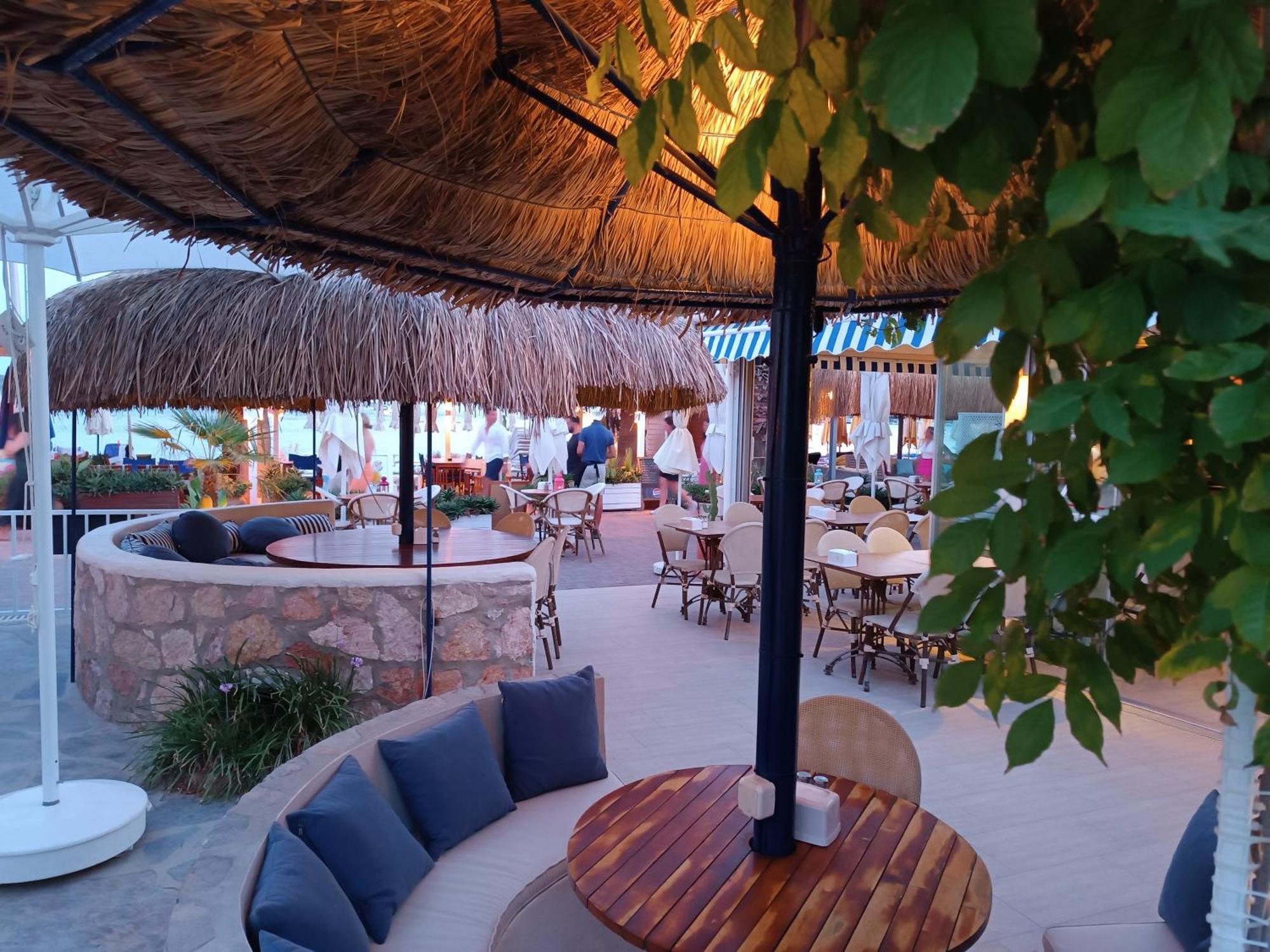 UzHan Beach Hotel Bitez Exterior foto