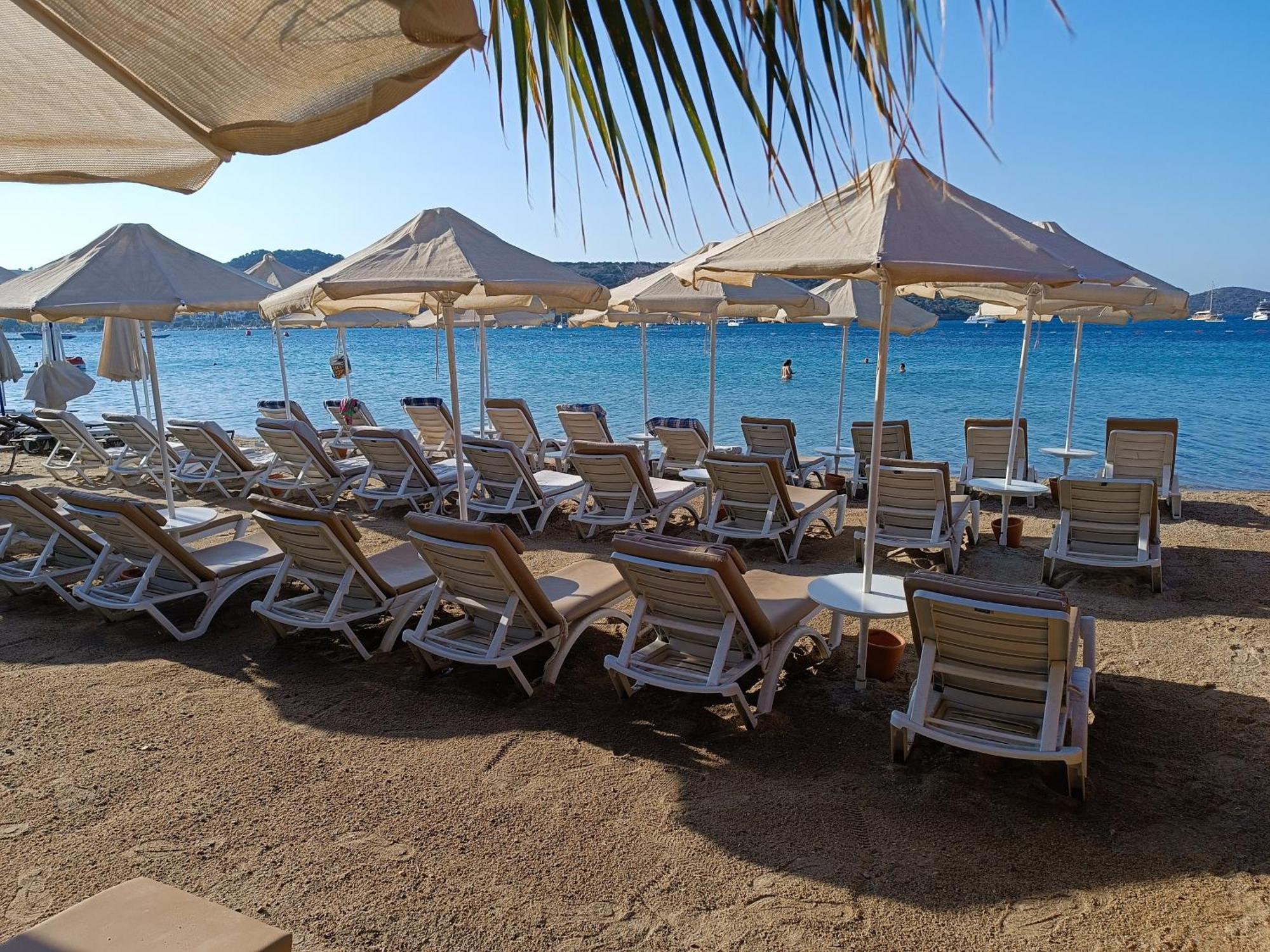 UzHan Beach Hotel Bitez Exterior foto