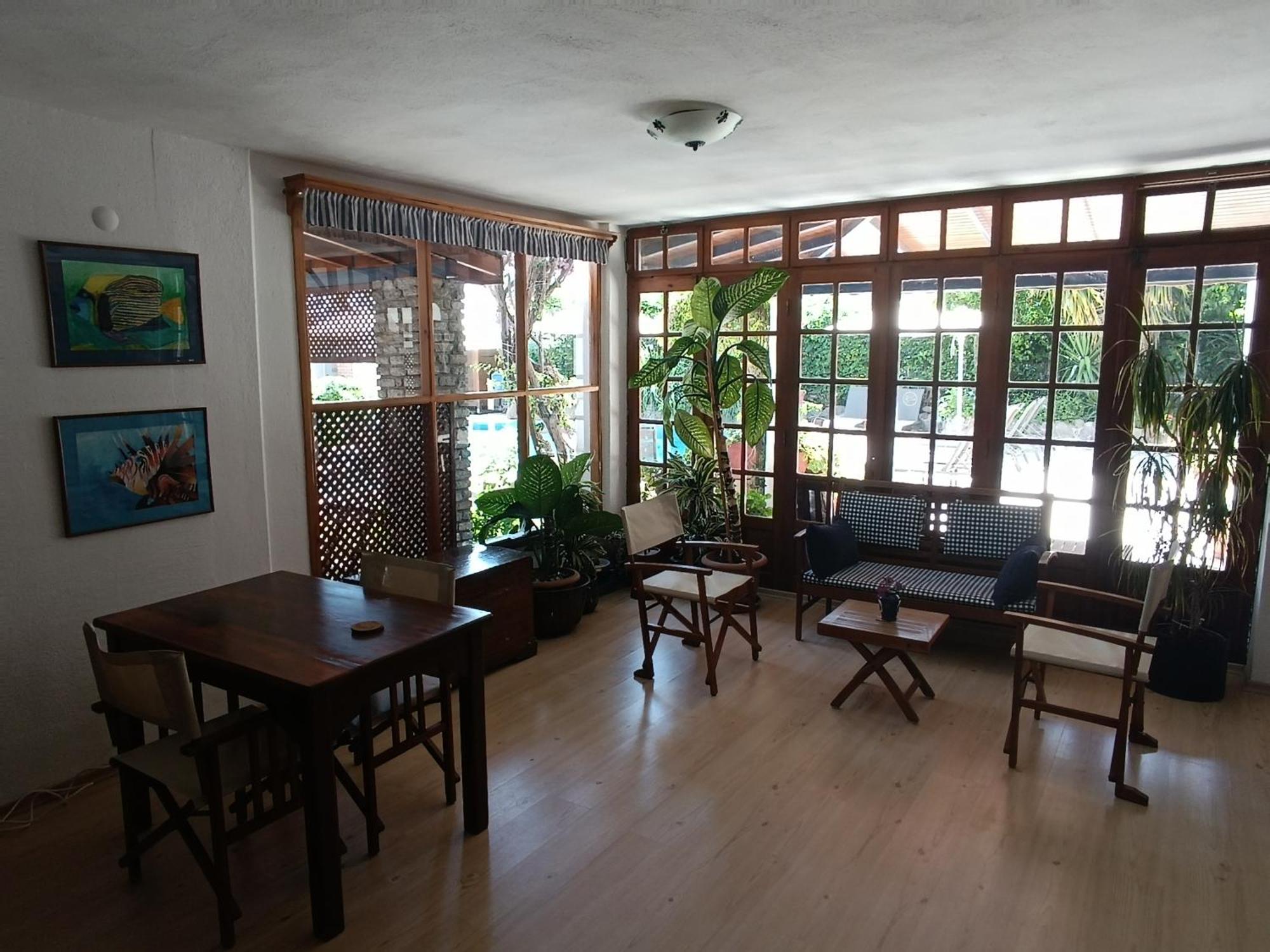 UzHan Beach Hotel Bitez Exterior foto
