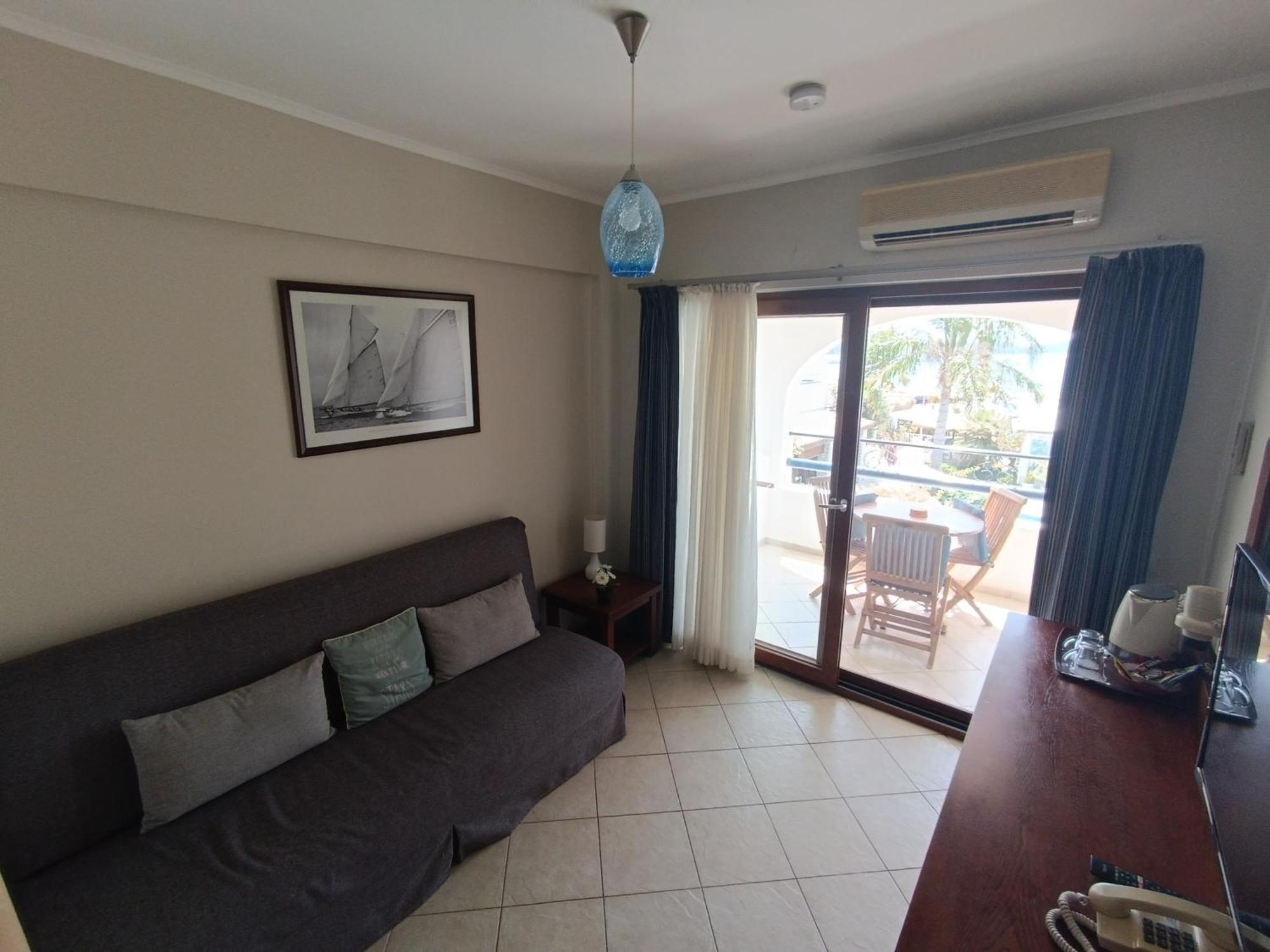 UzHan Beach Hotel Bitez Exterior foto